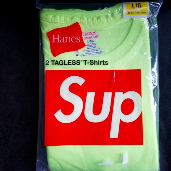 Supreme X hanes - Picture 1 of 2